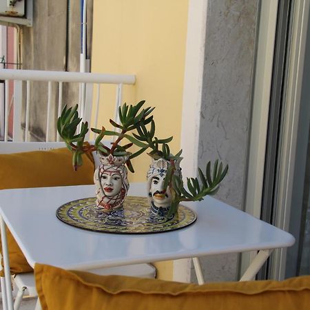 Casa Vacanze Terramare, 550 Mt From The Beach, Close To Ortigia Historic Center シラクーサ エクステリア 写真