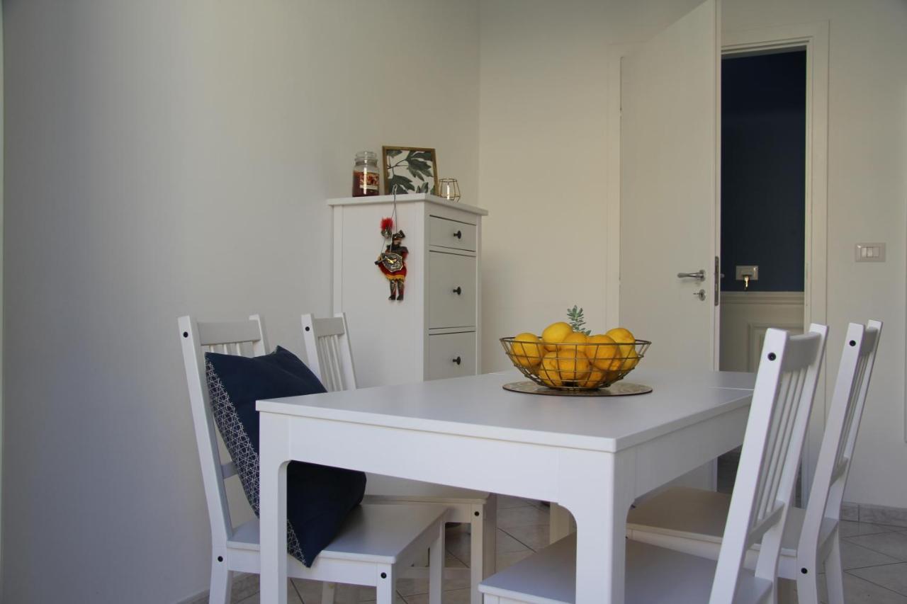 Casa Vacanze Terramare, 550 Mt From The Beach, Close To Ortigia Historic Center シラクーサ エクステリア 写真