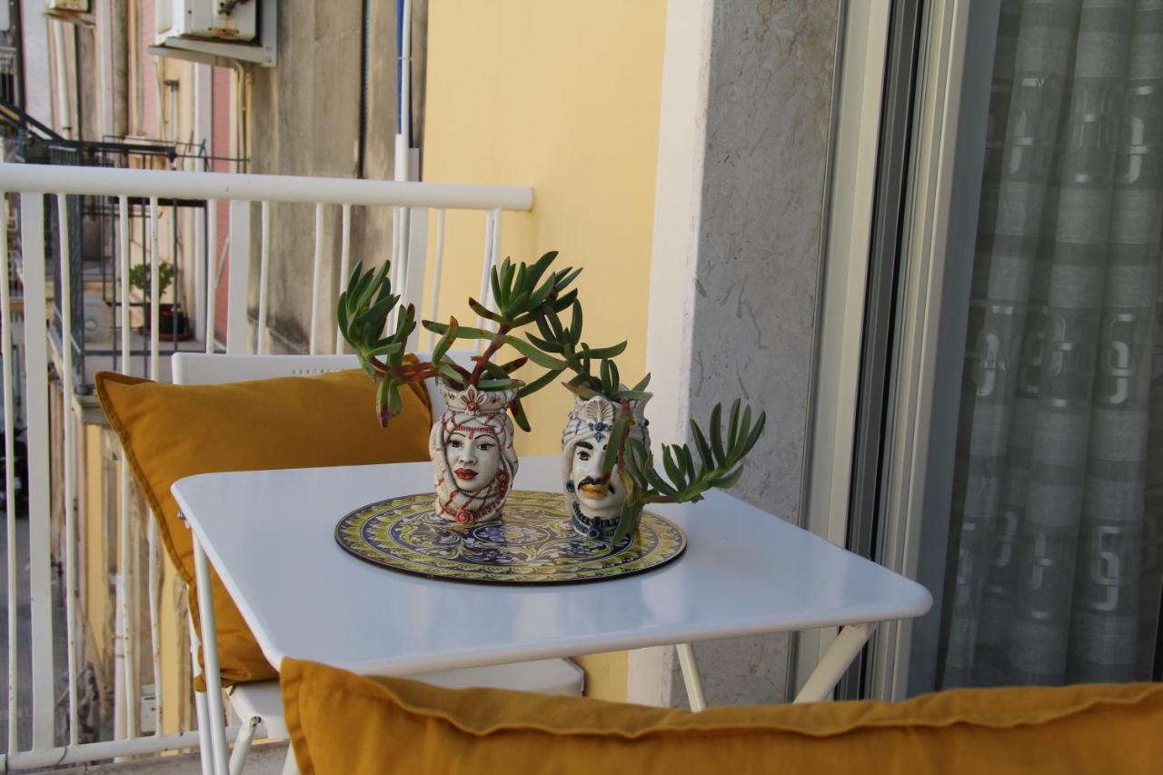 Casa Vacanze Terramare, 550 Mt From The Beach, Close To Ortigia Historic Center シラクーサ エクステリア 写真