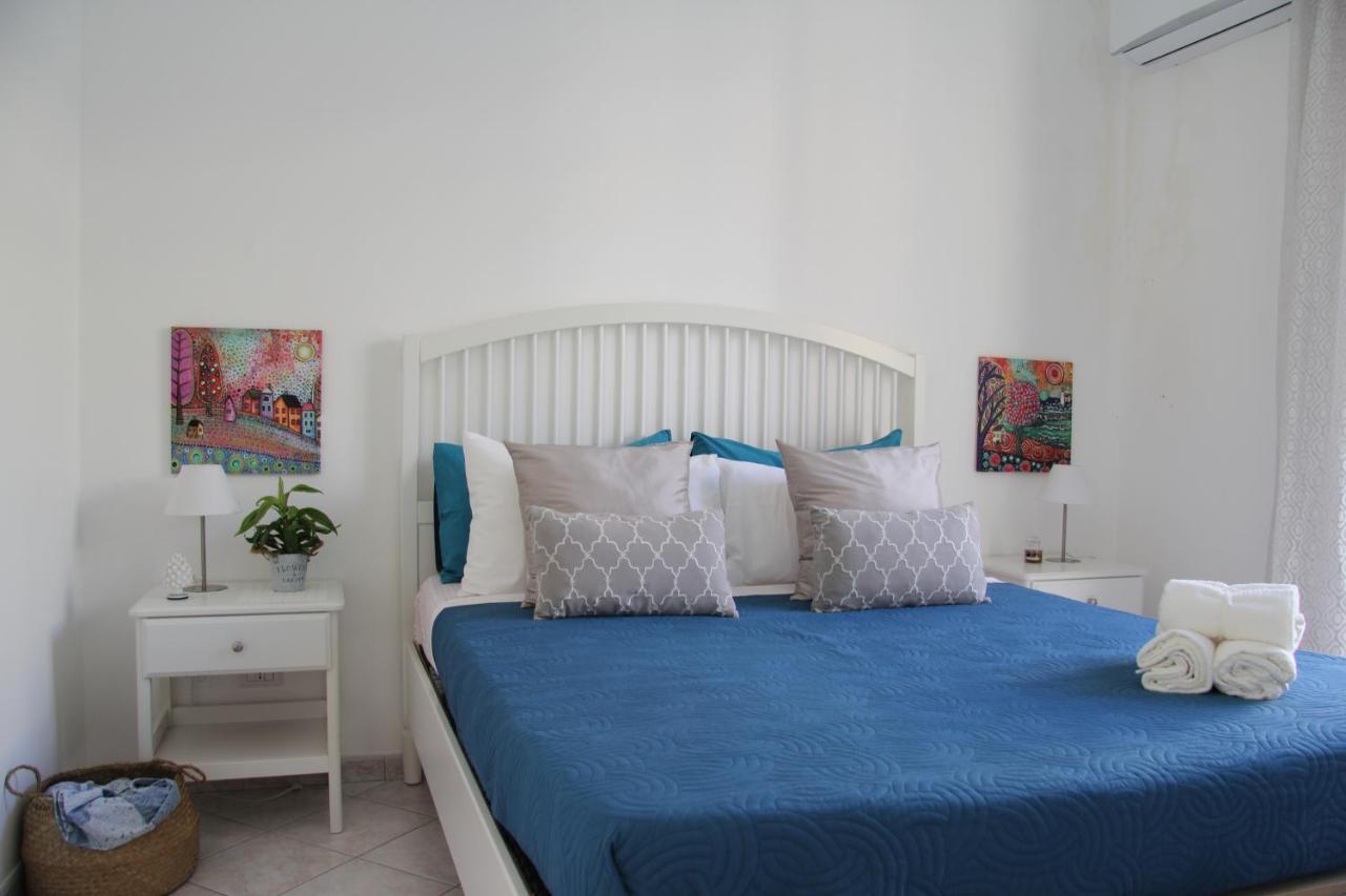 Casa Vacanze Terramare, 550 Mt From The Beach, Close To Ortigia Historic Center シラクーサ エクステリア 写真